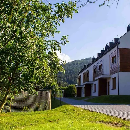 公寓 Apartament Bratkow 10d *